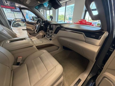 Used 2018 GMC Yukon XL Denali AWD/4WD image 48