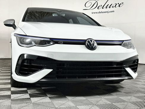 Used 2024 Volkswagen Golf R AWD/4WD image 31