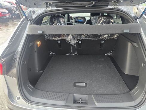 New 2026 Chevrolet Trax RS FWD image 17