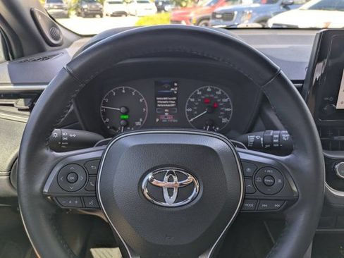 Used 2023 Toyota Corolla Cross AWD Hybrid w/ Moonroof Package image 23