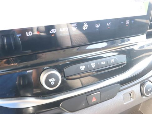 Certified 2023 Ford Transit 350 XLT image 21