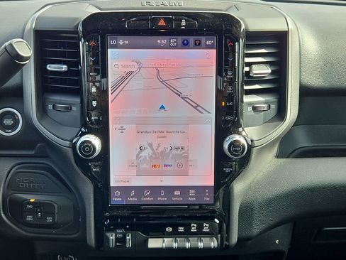 New 2025 RAM 2500 Tradesman AWD/4WD image 12