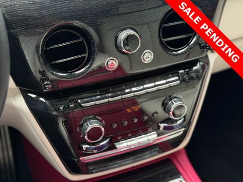 Used 2023 Rolls-Royce Phantom Sedan image 22