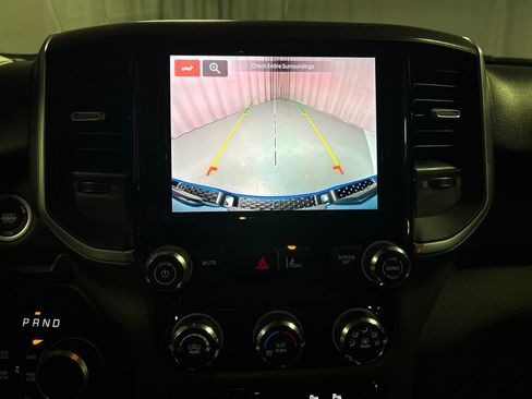 New 2026 RAM 1500 4x4 Crew Cab image 16