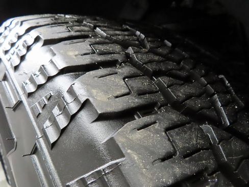 Used 2023 Ford F150 XLT w/ Equipment Group 302A High image 7