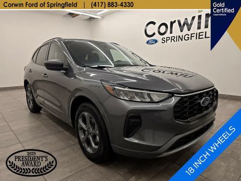 Used 2024 Ford Escape ST-Line w/ Tech Pack #1 AWD/4WD image 7