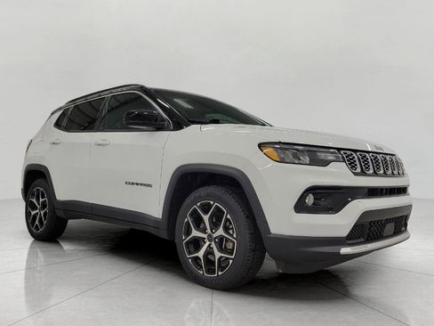 Used 2025 Jeep Compass Limited AWD/4WD image 1