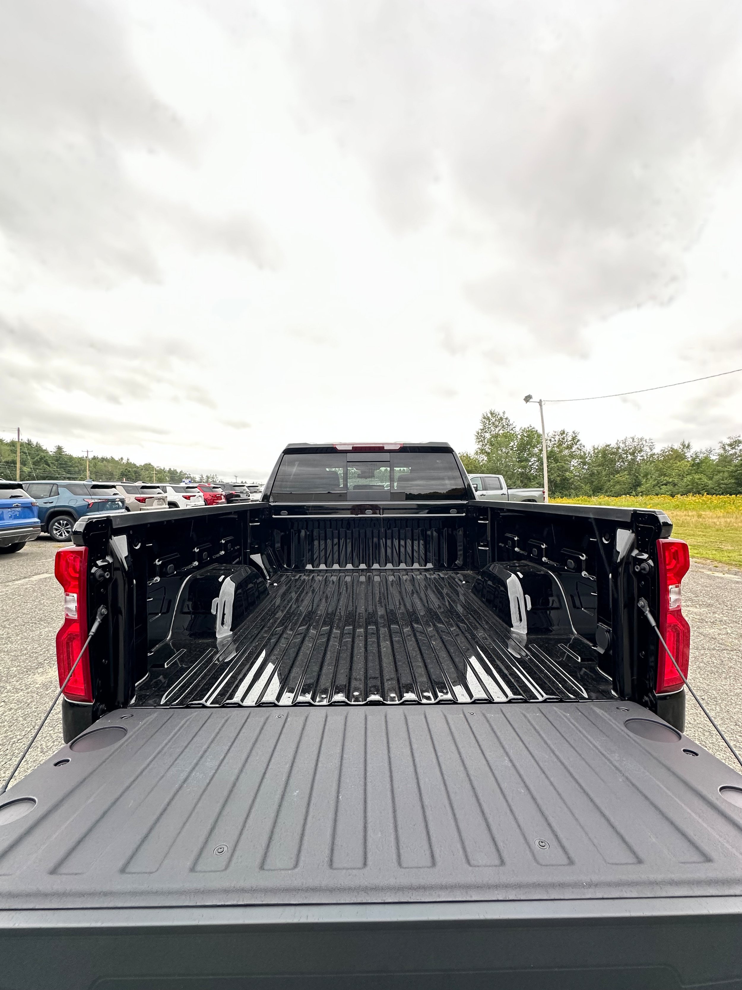 New 2026 Chevrolet Silverado 1500 RST w/ Z71 Off-Road Package AWD/4WD image 24