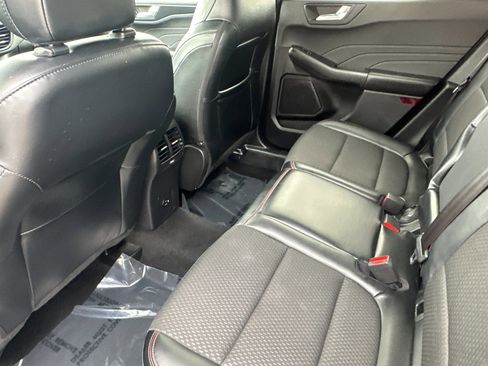 Certified 2023 Ford Escape ST-Line image 13