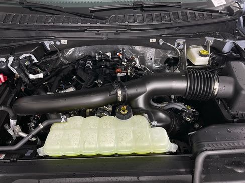 New 2027 Ford Expedition Platinum w/ Driver's Package RWD image 9