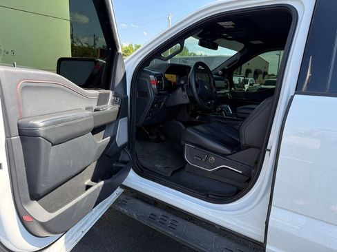 Used 2025 Ford F150 Raptor AWD/4WD image 6