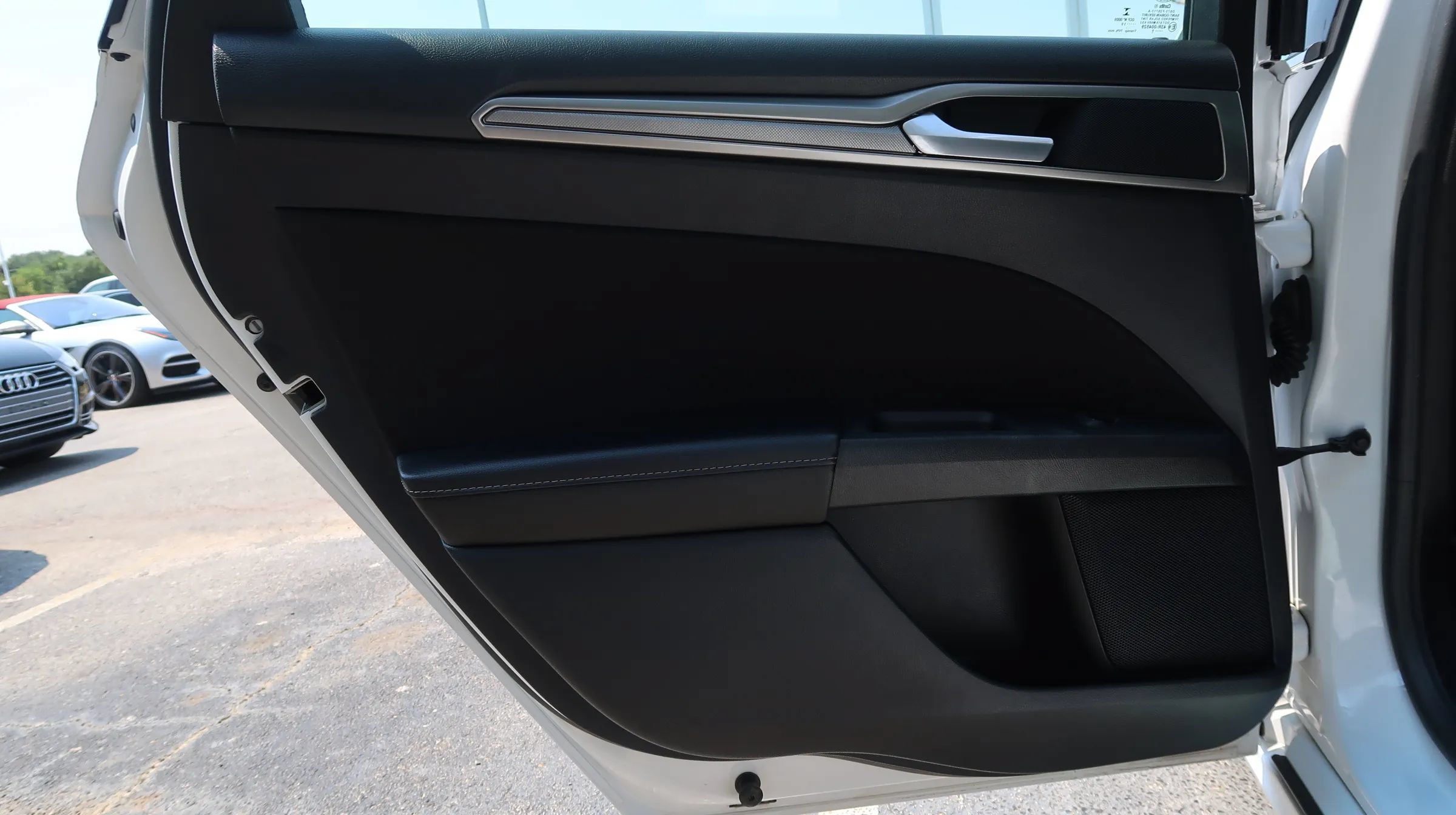 Used 2019 Ford Fusion SE FWD image 48