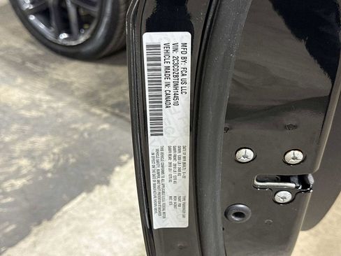 Used 2022 Dodge Challenger R/T w/ Blacktop Package image 13