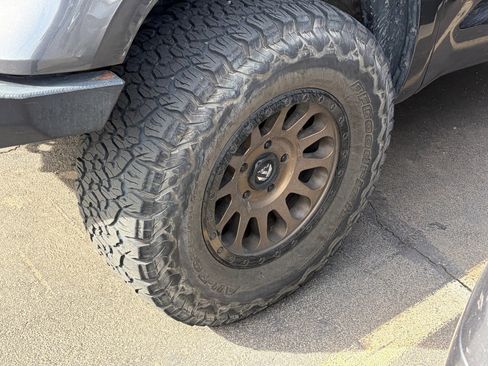 Used 2020 Toyota Tundra SR5 image 6