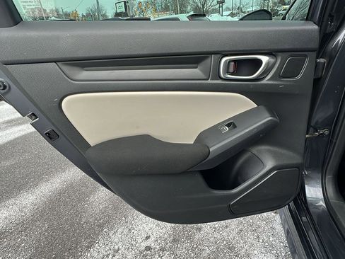 Used 2022 Honda Civic LX image 17