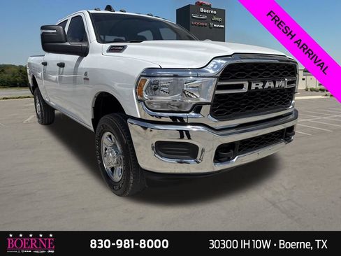 Used 2024 RAM 2500 Tradesman w/ Chrome Appearance Group AWD/4WD image 7
