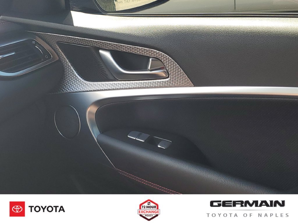 Used 2023 Genesis G70 2.0T w/ Sport Prestige Package RWD image 29