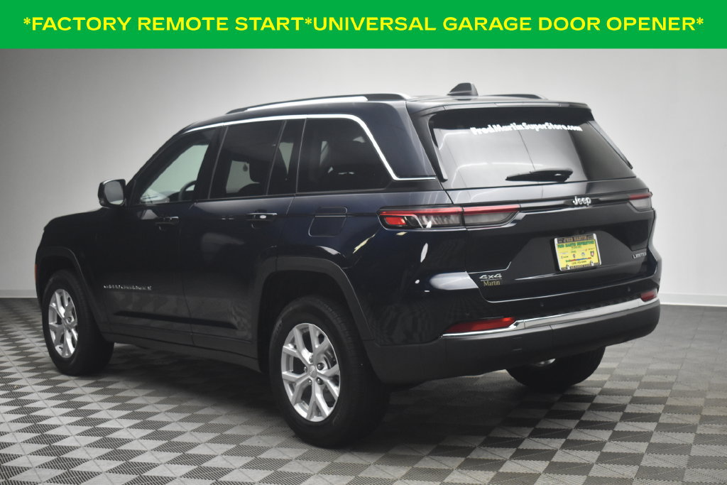 Used 2023 Jeep Grand Cherokee Limited w/ Trailer Tow Prep Group (B) AWD/4WD image 4