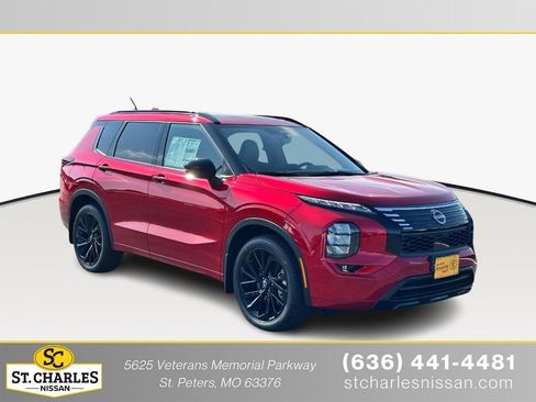 Used 2026 Nissan Rogue Platinum w/ Family Package AWD/4WD image 1