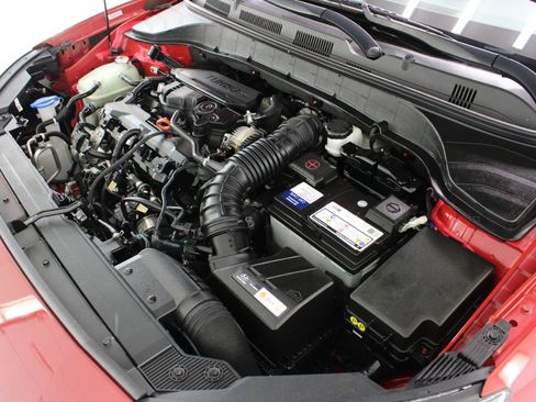 Used 2023 Hyundai Kona Limited AWD/4WD image 74