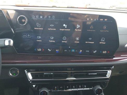 New 2026 Chevrolet Traverse Z71 w/ Driver Confidence Package AWD/4WD image 24
