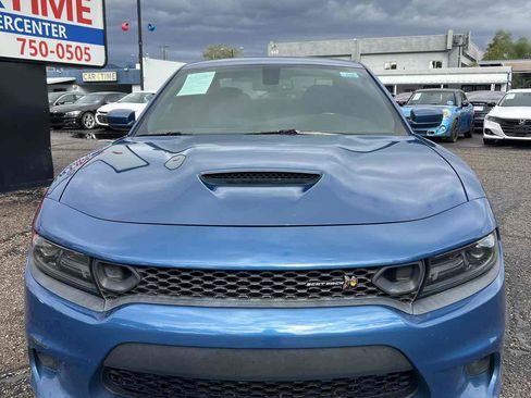 Used 2020 Dodge Charger Scat Pack image 2