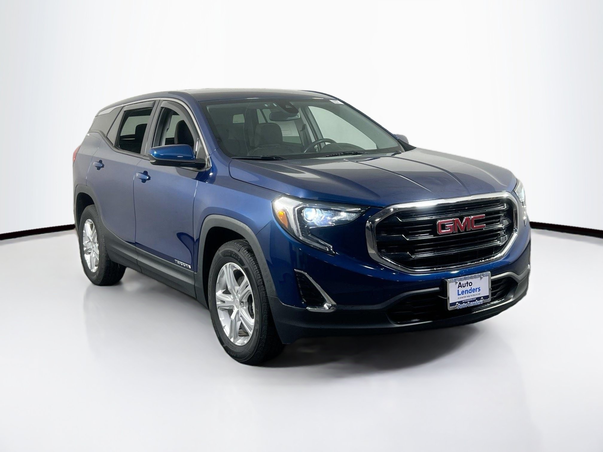 Used 2020 GMC Terrain SLE FWD image 3