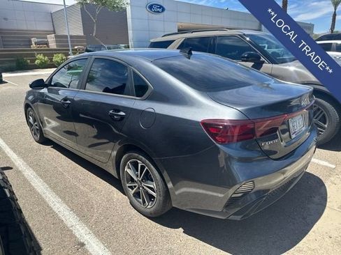 Used 2023 Kia Forte LXS w/ LXS Technology Package FWD image 4
