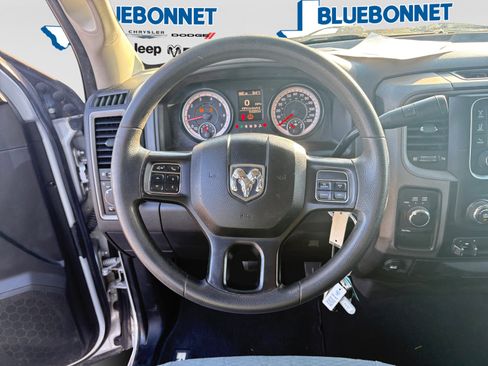 Used 2018 RAM 2500 Tradesman w/ Chrome Appearance Group AWD/4WD image 13