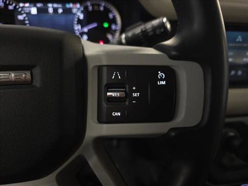 Certified 2023 Land Rover Defender 110 SE AWD/4WD image 17