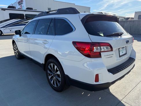 Used 2015 Subaru Outback 2.5i Limited image 5