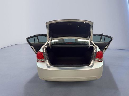 Used 2015 Chevrolet Cruze LT FWD image 11