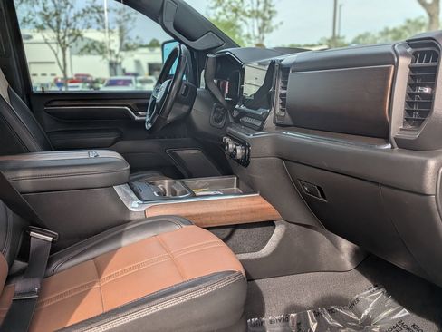 Certified 2024 Chevrolet Silverado 2500 High Country w/ High Country Premium Package image 22