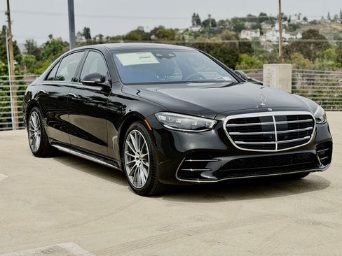 New 2026 Mercedes-Benz S 580 4MATIC Sedan image 7