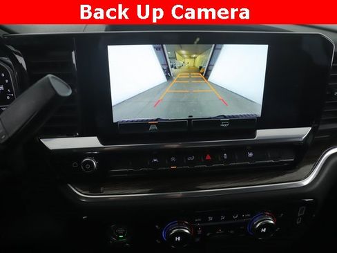 Used 2022 GMC Sierra 1500 SLE image 24