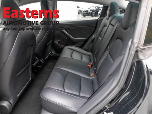 Used 2023 Tesla Model 3 Standard Range RWD image 15