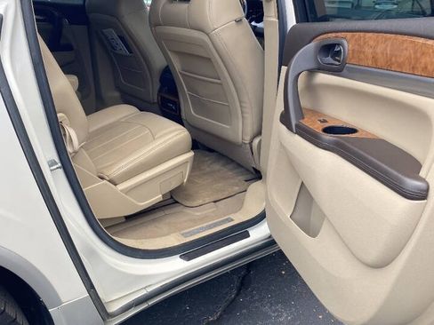 Used 2008 Buick Enclave CXL w/ Entertainment Package #2 AWD/4WD image 8