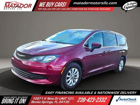 Used 2018 Chrysler Pacifica LX w/ Tire & Wheel Group image 1
