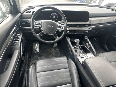 Used 2023 Kia Telluride SX Prestige image 11