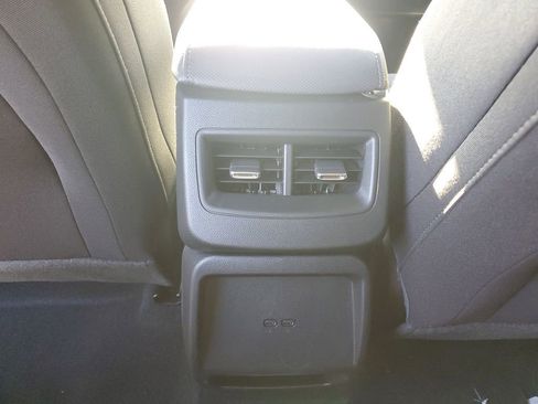 New 2026 Chevrolet Equinox EV LT image 11