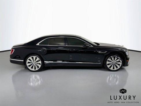 Used 2022 Bentley Flying Spur V8 AWD/4WD image 5