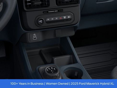New 2025 Ford Maverick XL image 18