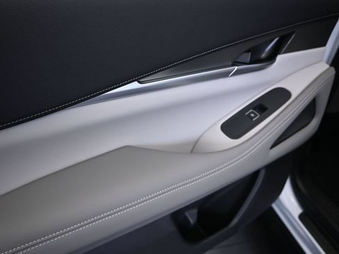Used 2026 INFINITI QX60 Pure w/ Cargo Package FWD image 15