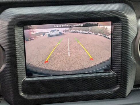 Certified 2020 Jeep Wrangler Unlimited Sport image 23