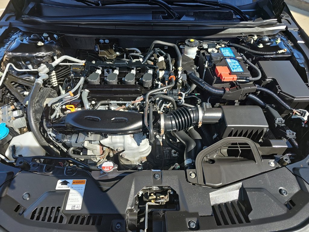 Used 2023 Honda Accord EX image 38
