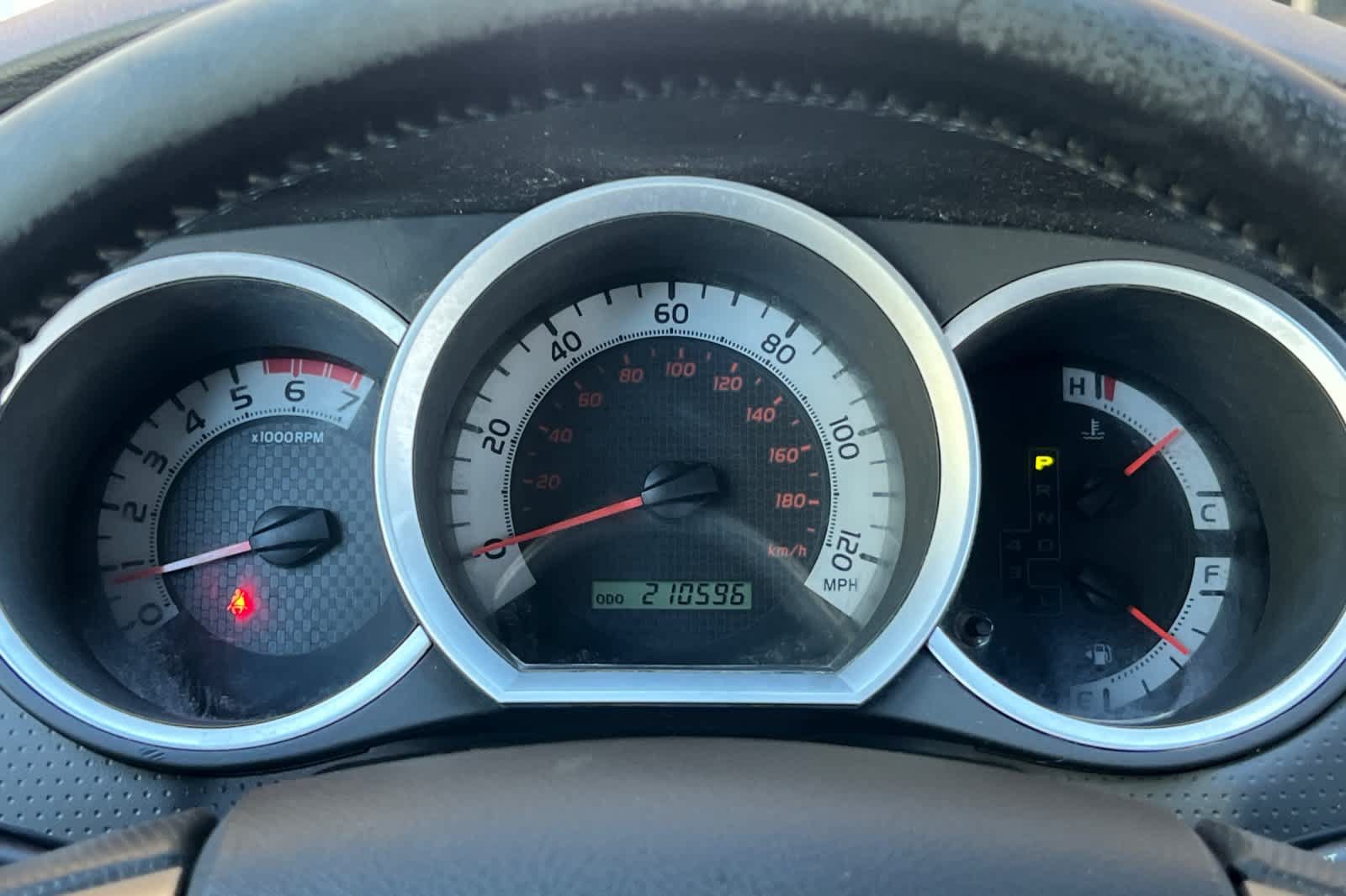 Used 2014 Toyota Tacoma PreRunner w/ SR5 Package RWD image 25