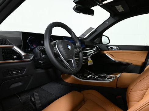 New 2026 BMW X5 xDrive40i w/ Premium Package AWD/4WD image 15