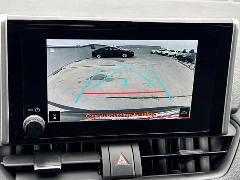 Used 2025 Toyota RAV4 XLE w/ Weather Package image 18