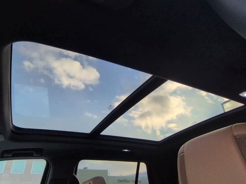 Used 2022 Cadillac Escalade Sport image 19