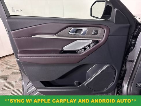 New 2026 Ford Explorer Platinum image 23